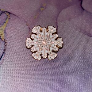 White & Gold Winter Snowflake Enamel and Metal Pin